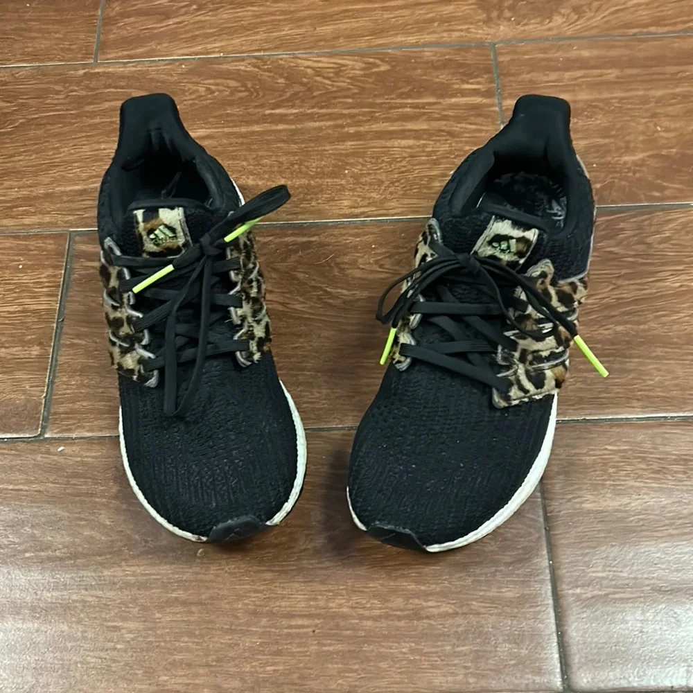 ADIDAS Ultraboost DNA Black Animal‎ Leopard 🐆 Athletic Shoe FZ2731